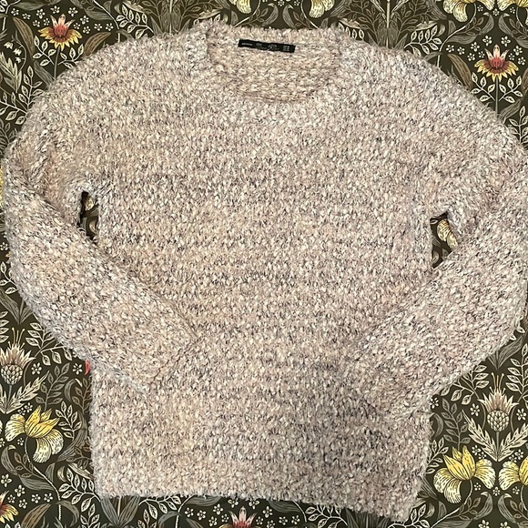 Women’s pullover sweater - Picture 1 of 3
